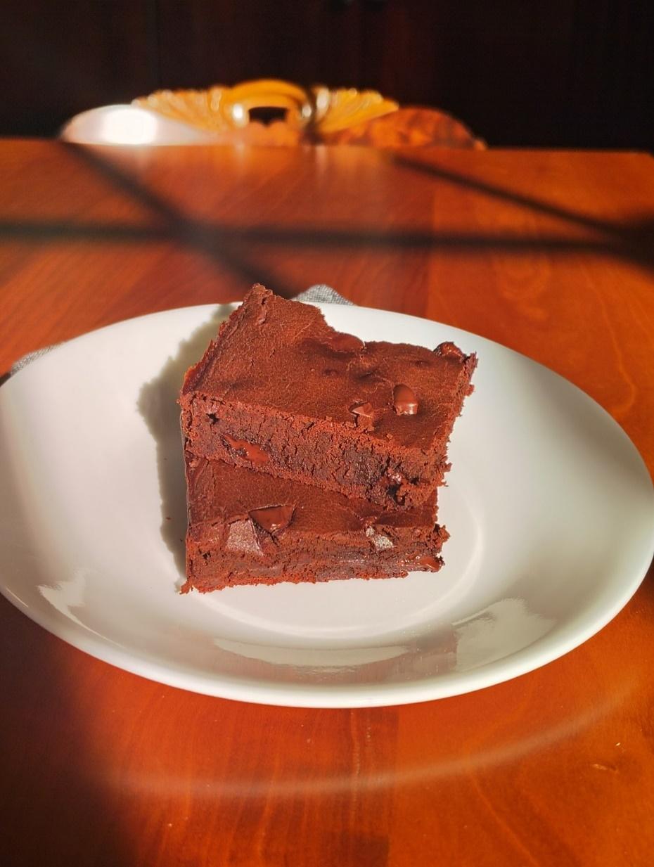 A black bean brownie on a plate.